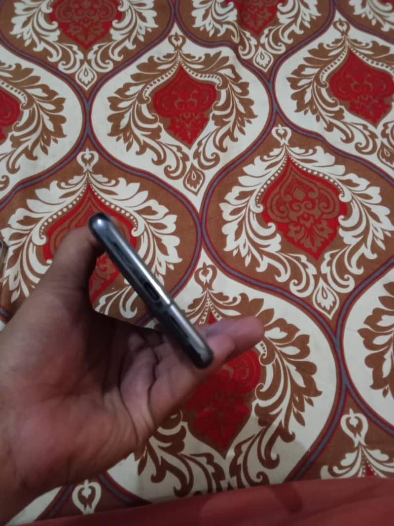 Google Pixel 8 Pro 3