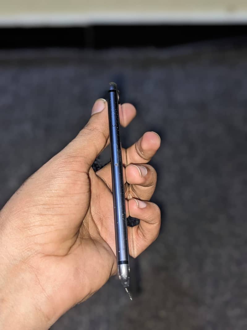Apple iPhone 8 0