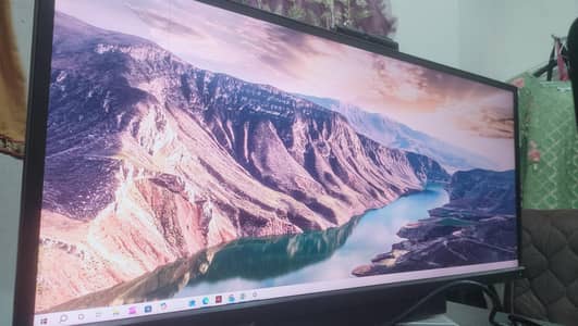 Lenovo thinkvision 30inch
