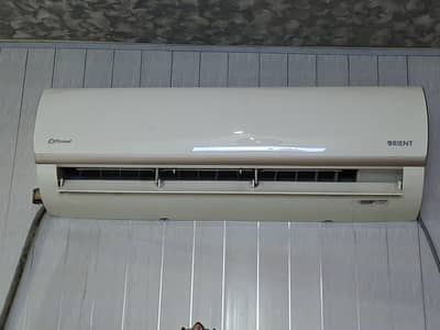 Orient AC Non Inverter