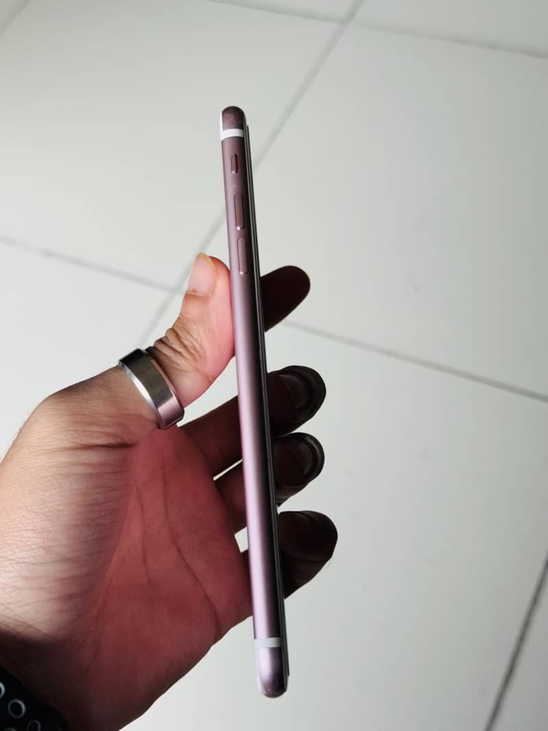 Apple iPhone 7 Plus 8