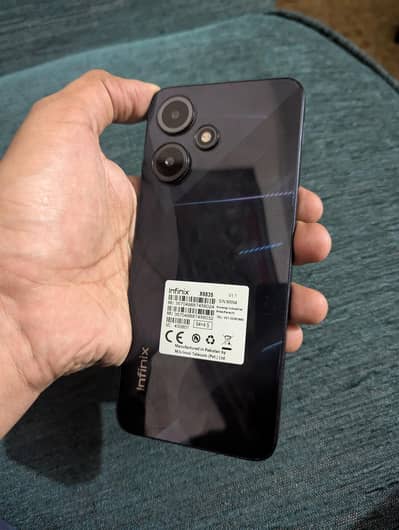 Infinix Hot 30 Play