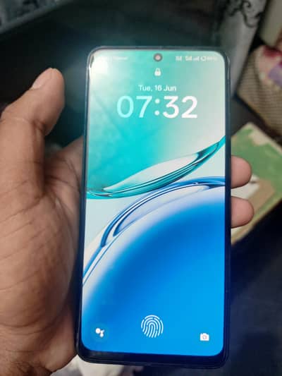OPPO Reno12 F