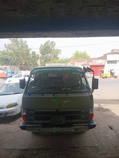 Toyota hiace