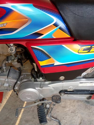 HONDA CD70 2026/25