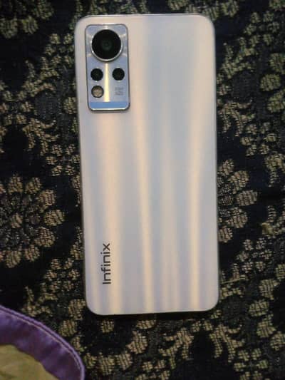 Infinix Hot 11