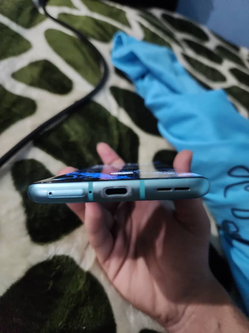 One Plus 8 Pro 3