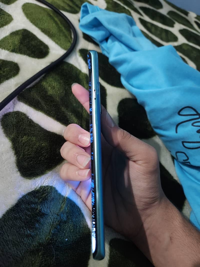 One Plus 8 Pro 4