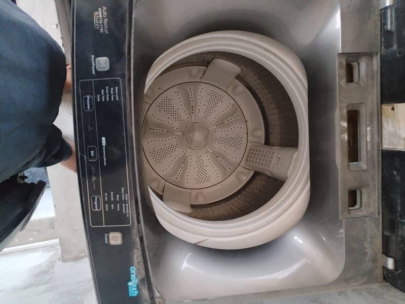 Haier automatic machine 9/9 1