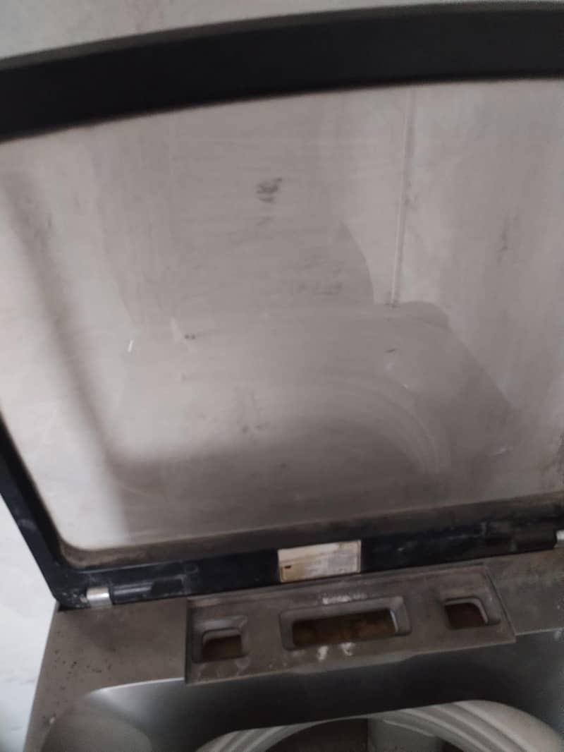 Haier automatic machine 9/9 4