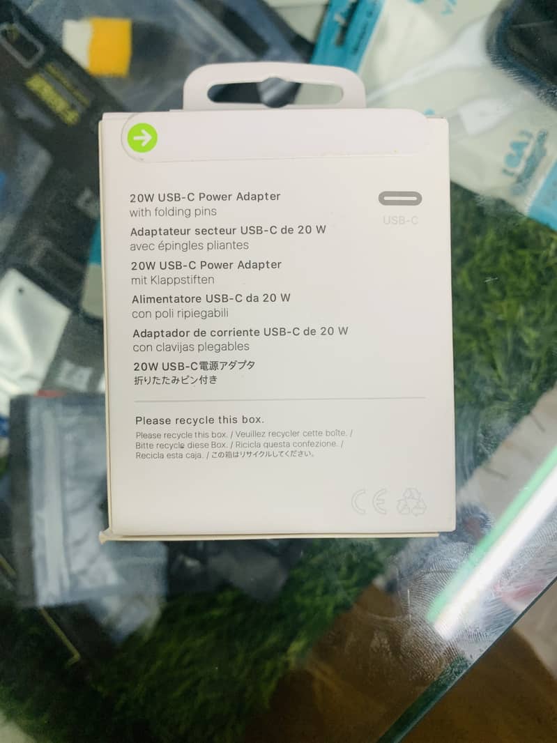 Apple charging adapter 1