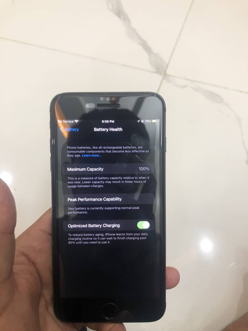 Apple iPhone 7 Plus 3