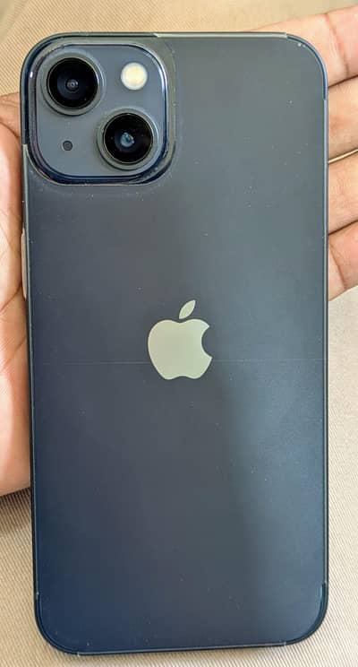 Apple iPhone 13