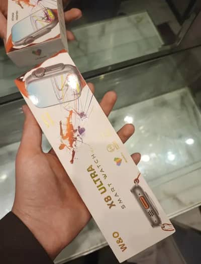 x8 ultra smart watch - urgent sale in excellent condition