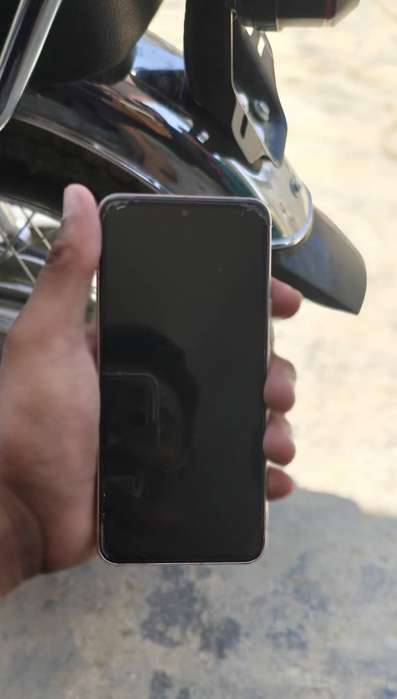 Google Pixel 8 1