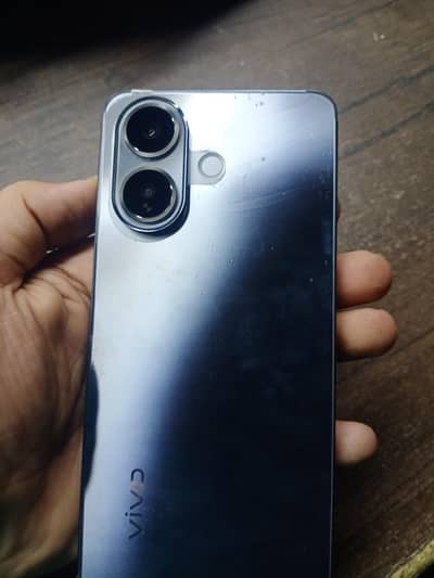 Vivo V60