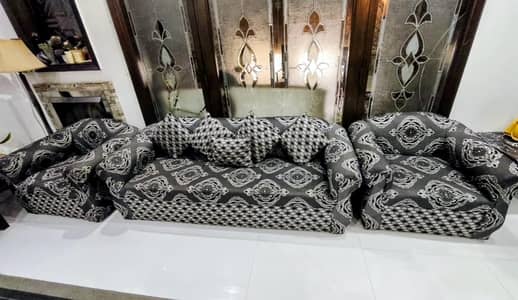 Sofa set for sale