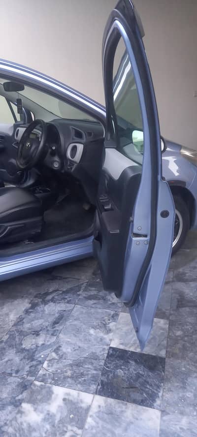Toyota Vitz 2011/2015