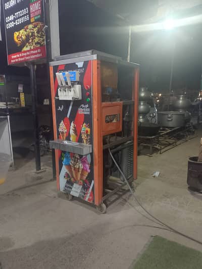 Ice cream machine for sale good condition