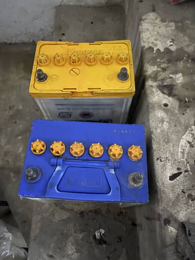 Battery neat and clean 2 mounth used