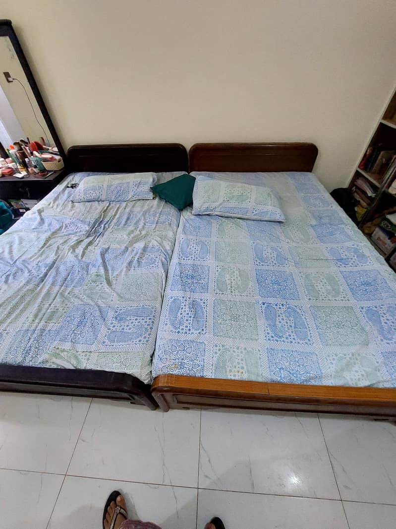2 single beds 1