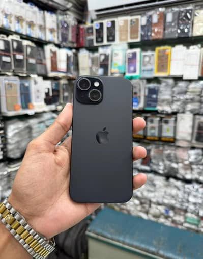 Apple iPhone 15