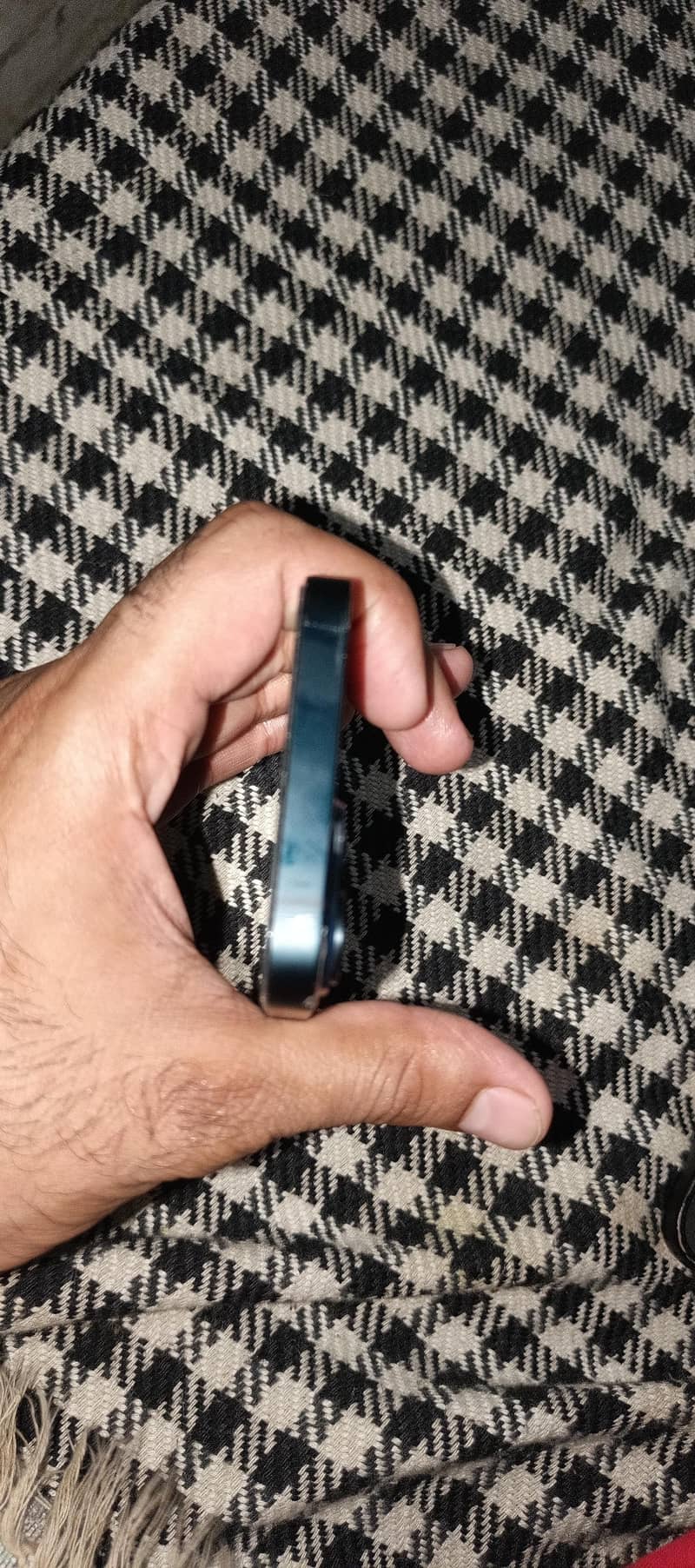 Apple iPhone 14 5