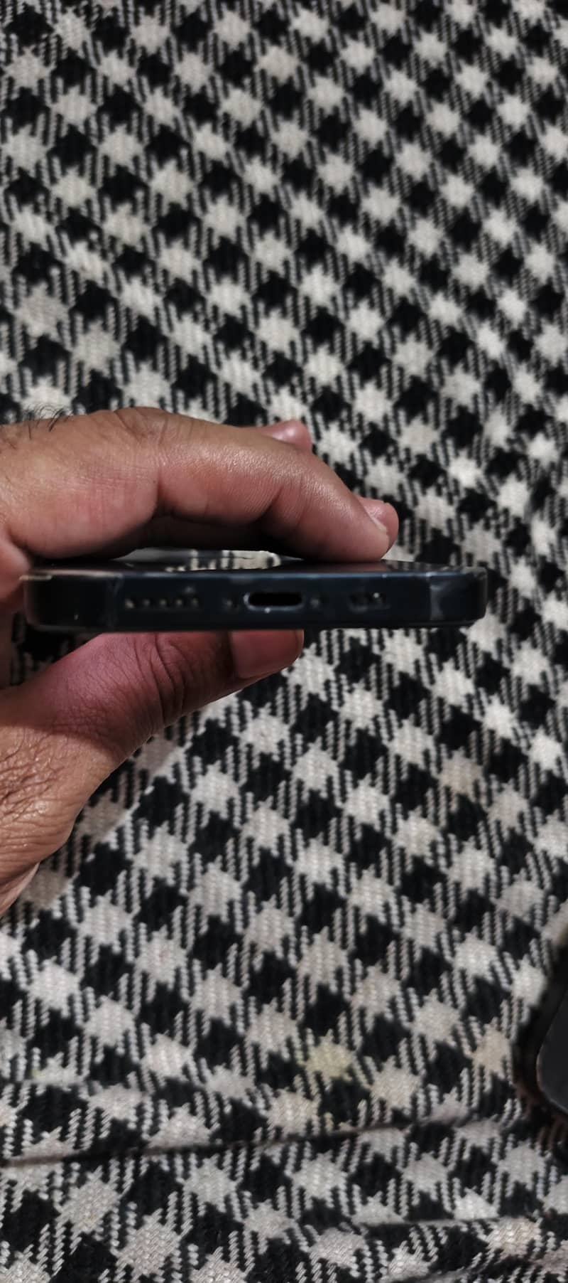 Apple iPhone 14 7
