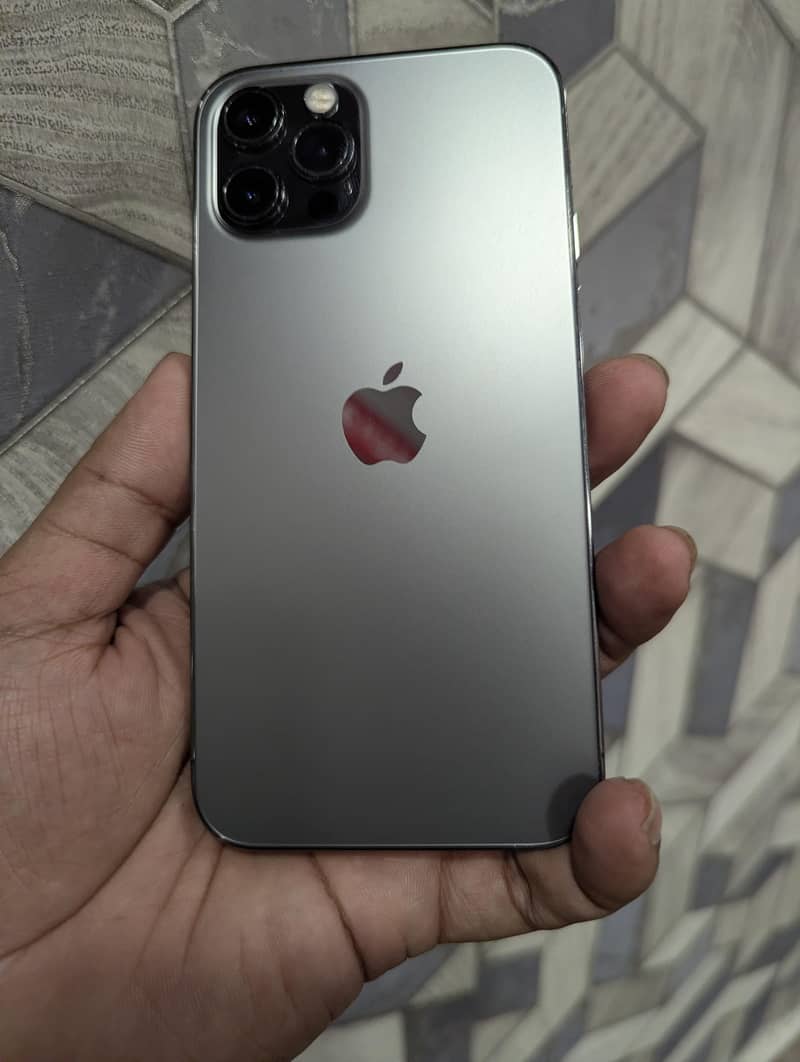 Apple iPhone 12 Pro 0