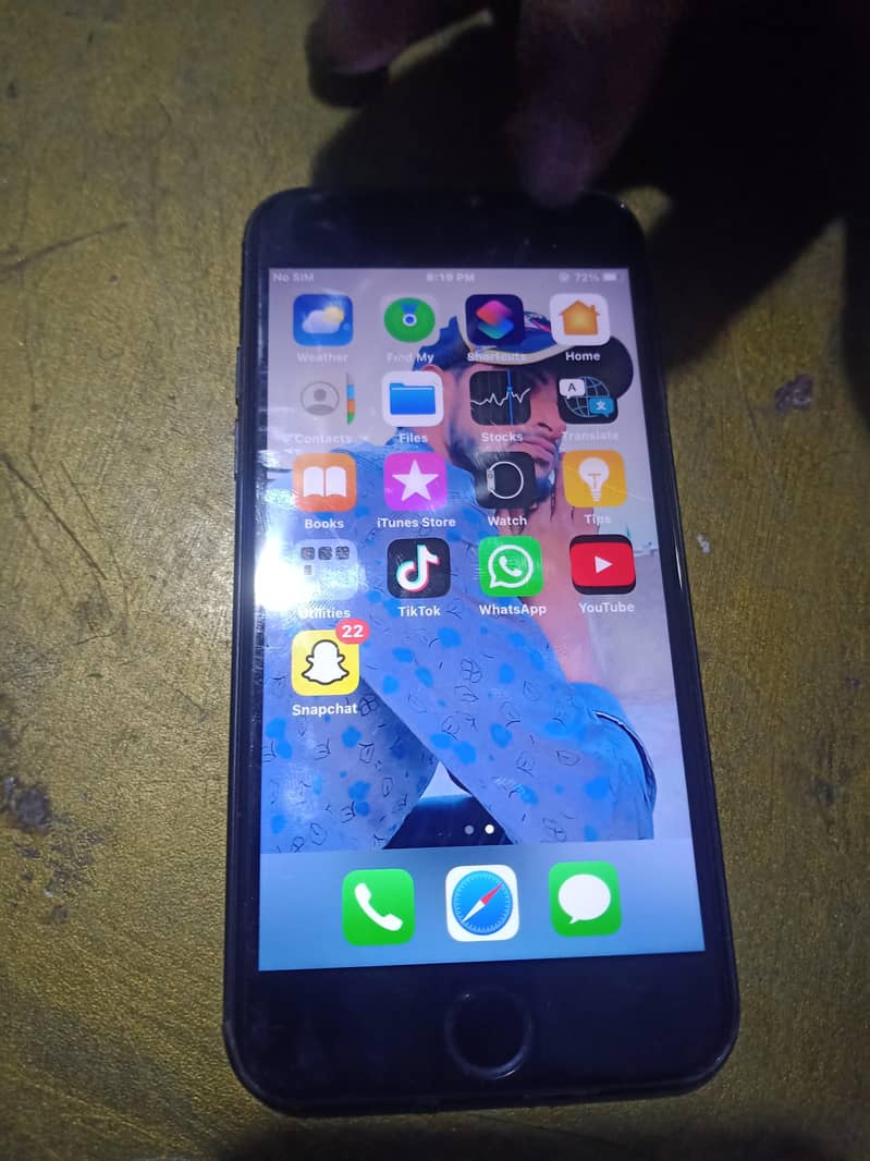 Apple iPhone 7 Plus 4