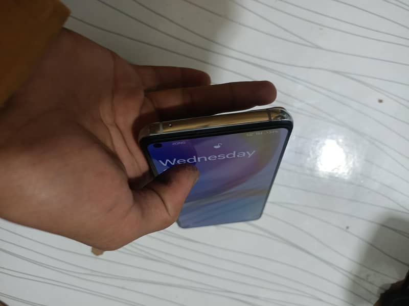 One Plus 8T 1