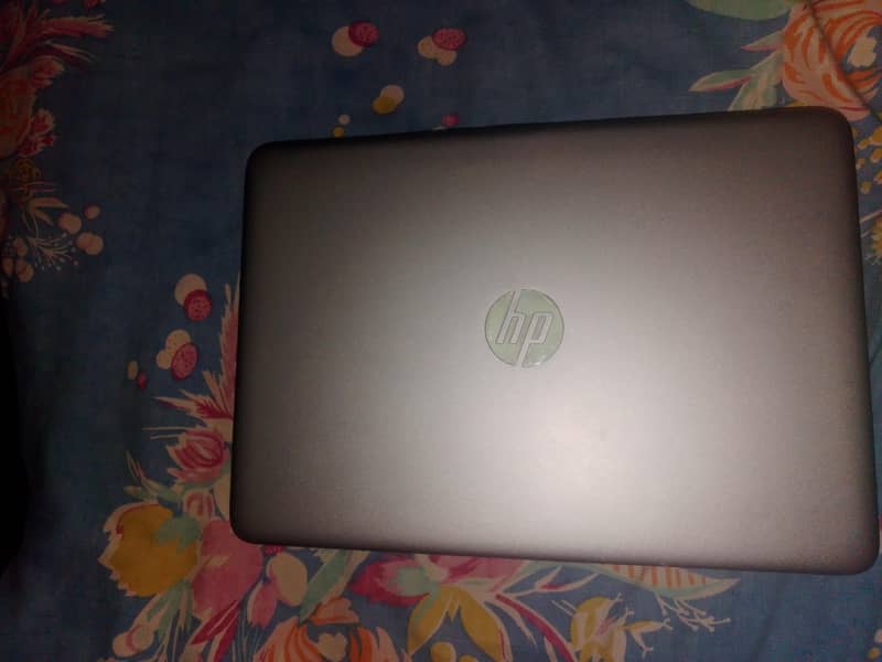  laptop 0
