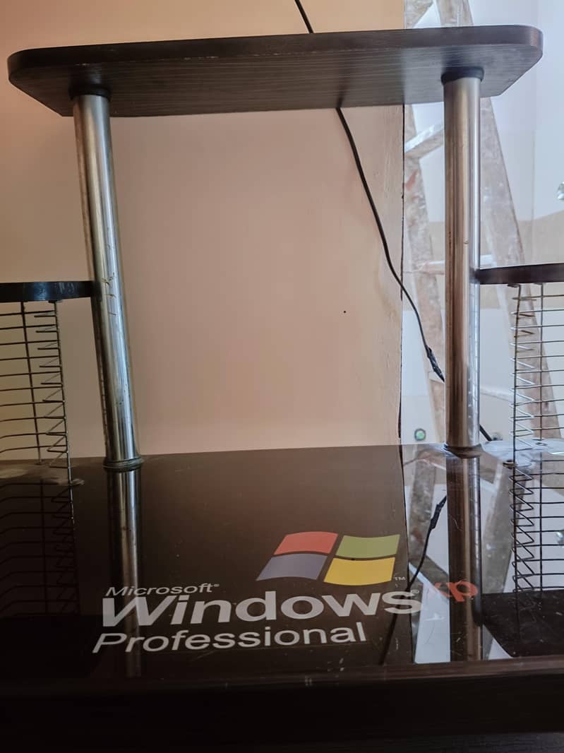 computer trolley 2