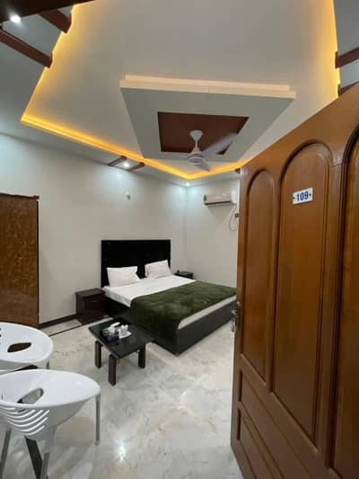 G-9 furnished room daily basis available