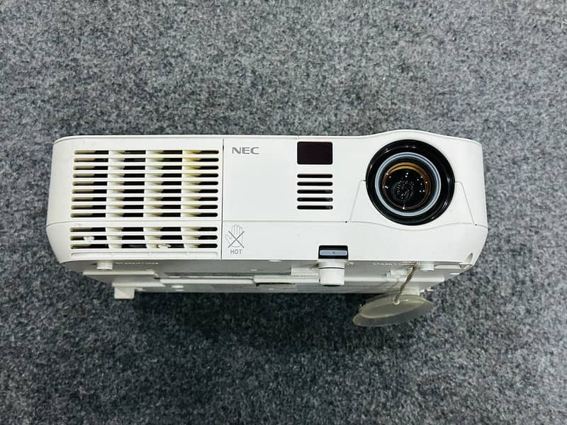 NEC Projector 0