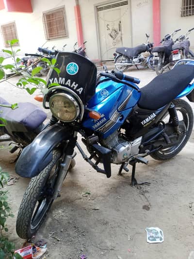 Yamaha YBR 125