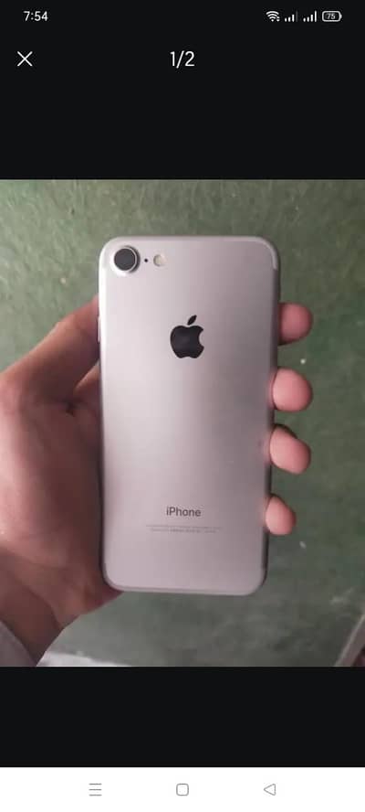 Apple iPhone 7