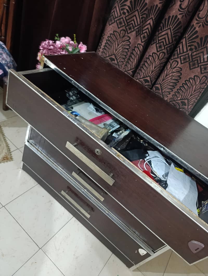 storage table, iron table 1