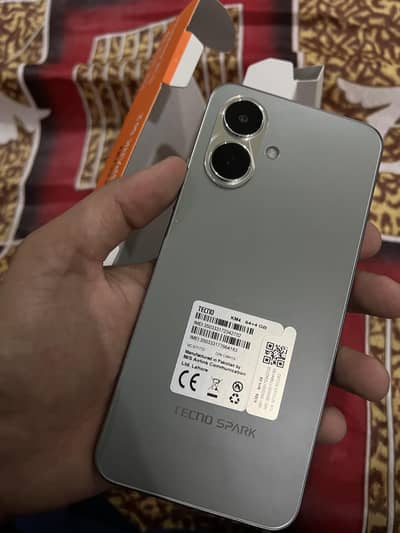Tecno Spark Go 2