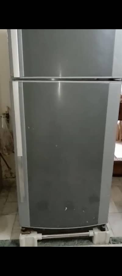 Refrigerator