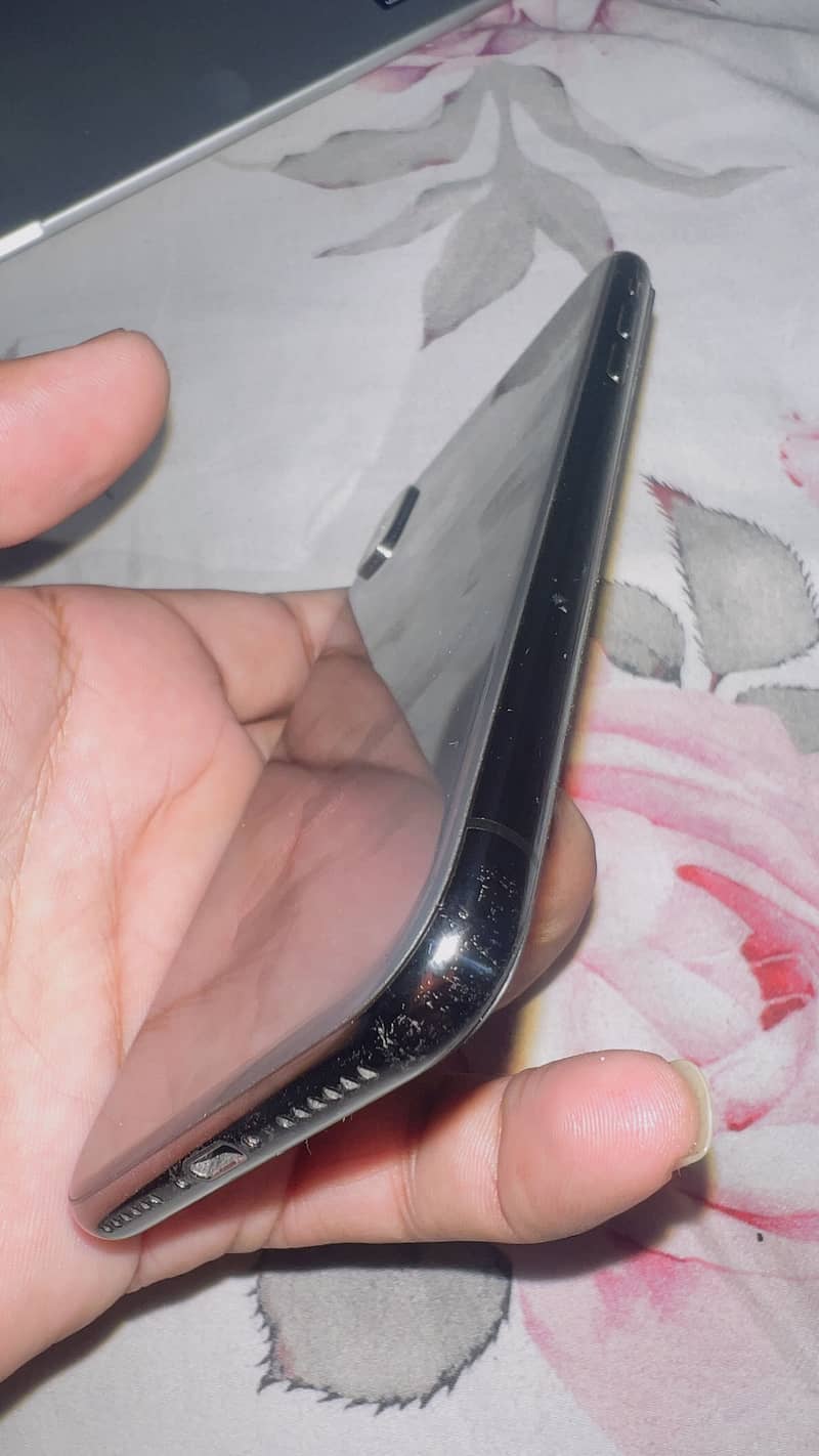 Apple iPhone X 2