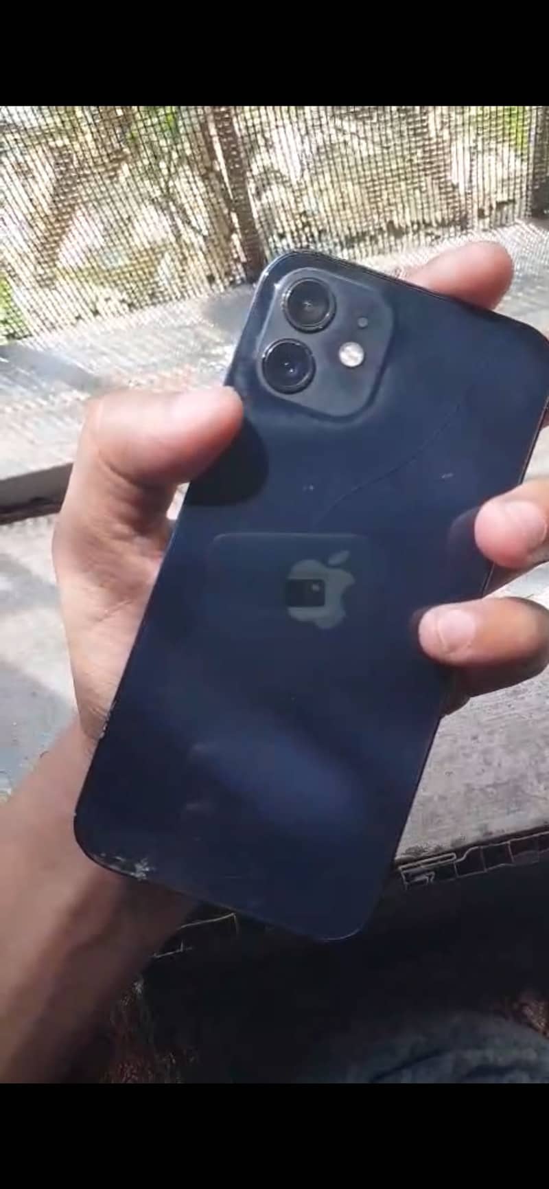 Apple iPhone 12 2