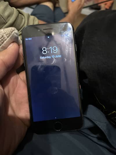 Apple iPhone 7 32 GB PTA approved
