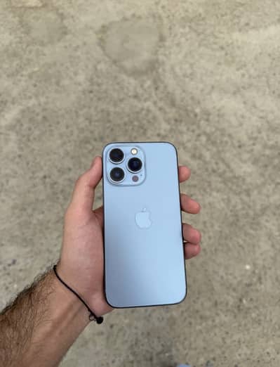 Apple iPhone 13 Pro