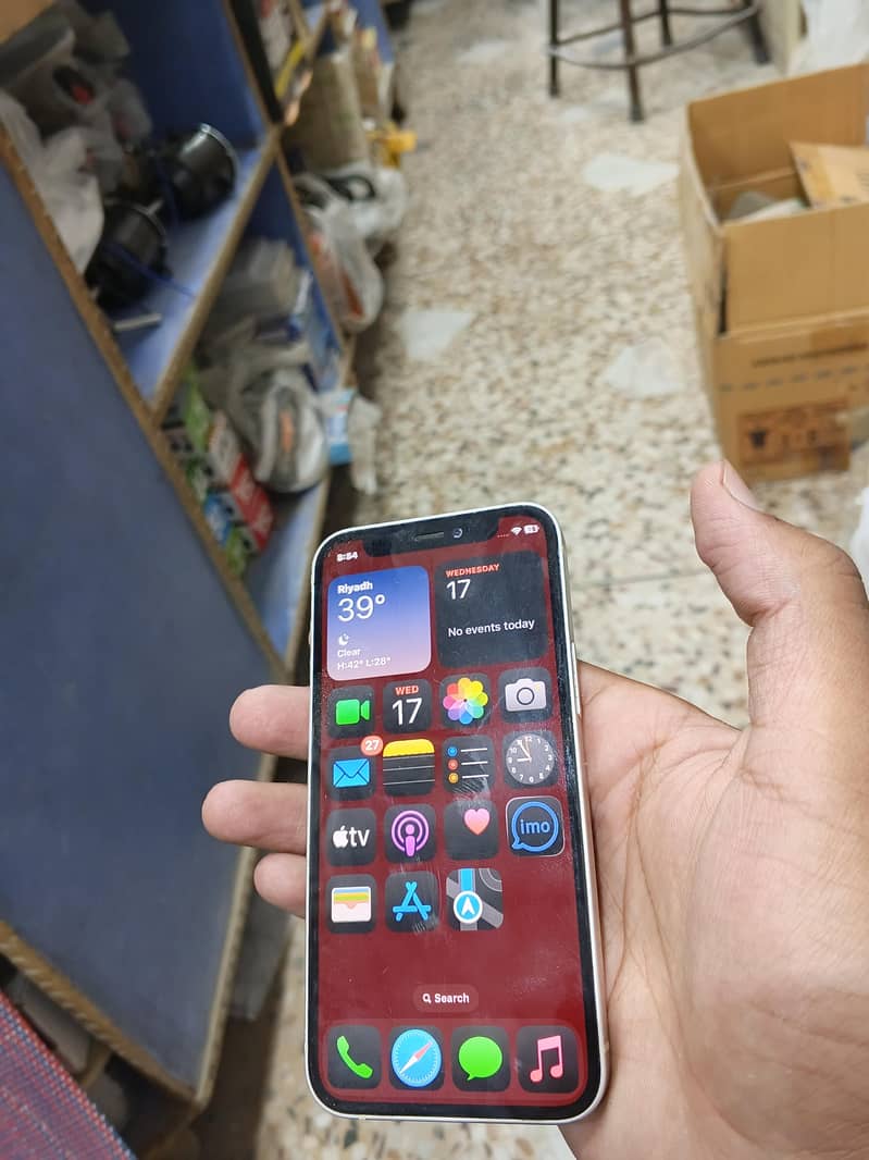 Apple iPhone 12 mini 8