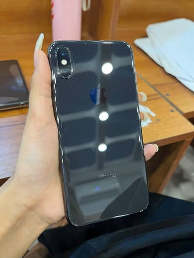 Apple iPhone XS