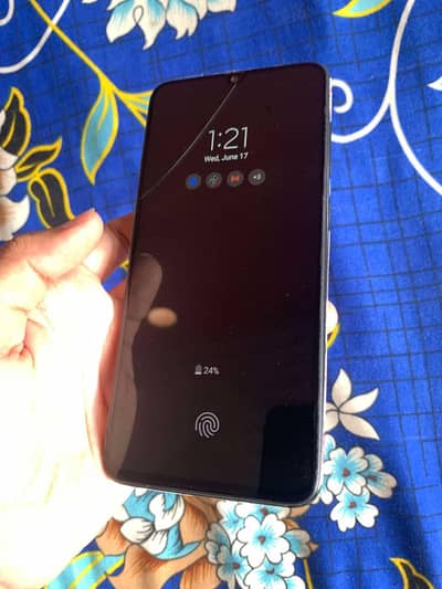 Samsung Mobile A70