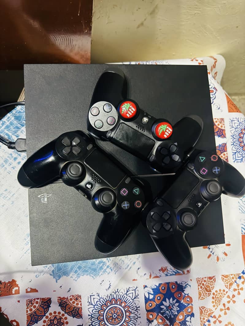 PlayStation 4 2