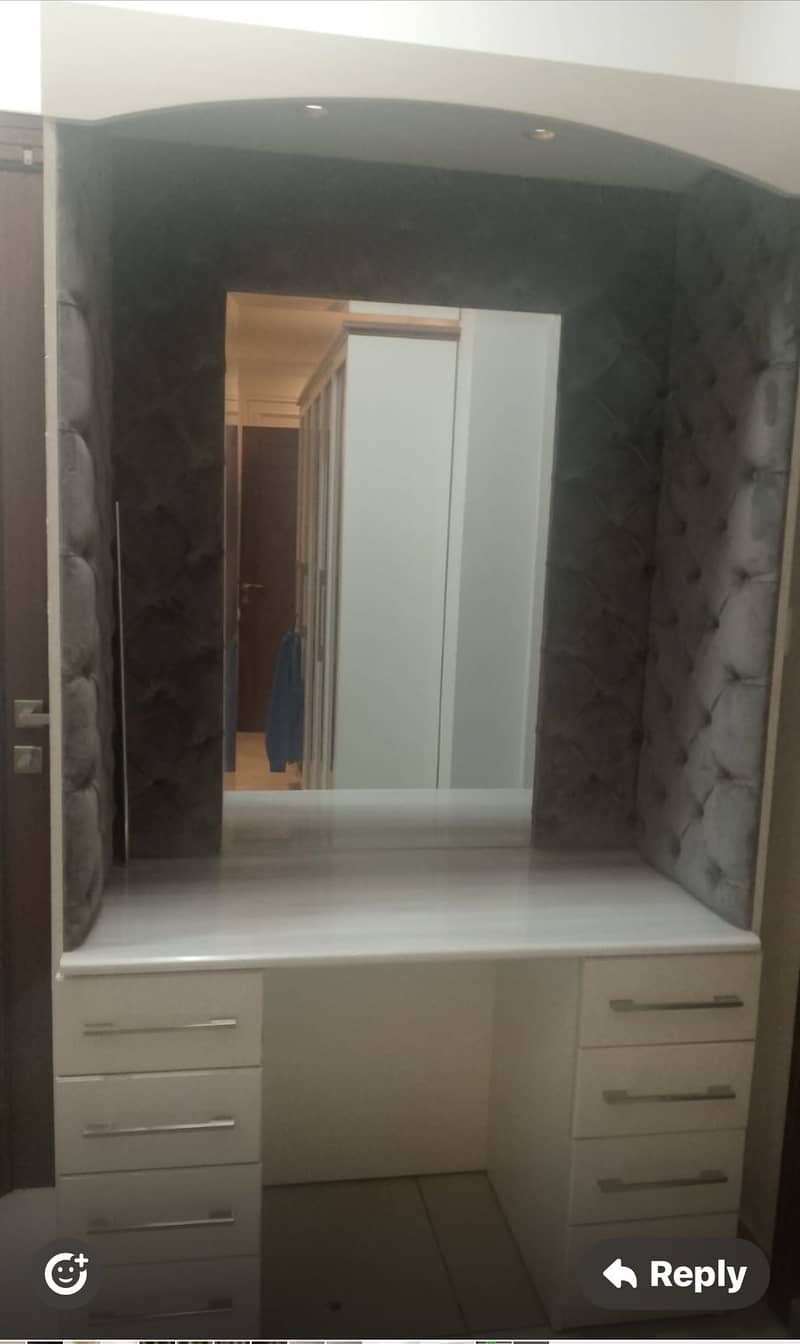 Dressing table 1