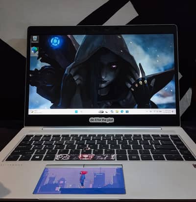 hp Elitebook 840 g5; corei7 8th gen; 8gm/512gb